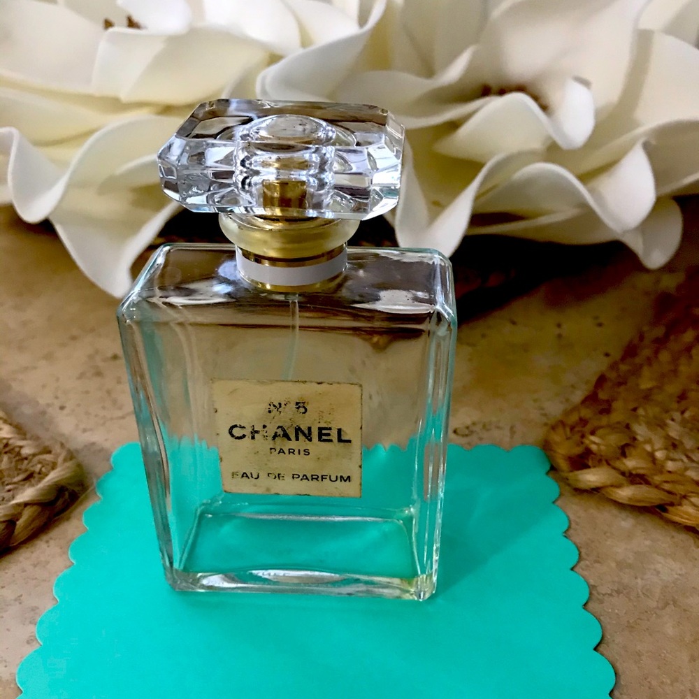 Chanel n°5 empty bottle